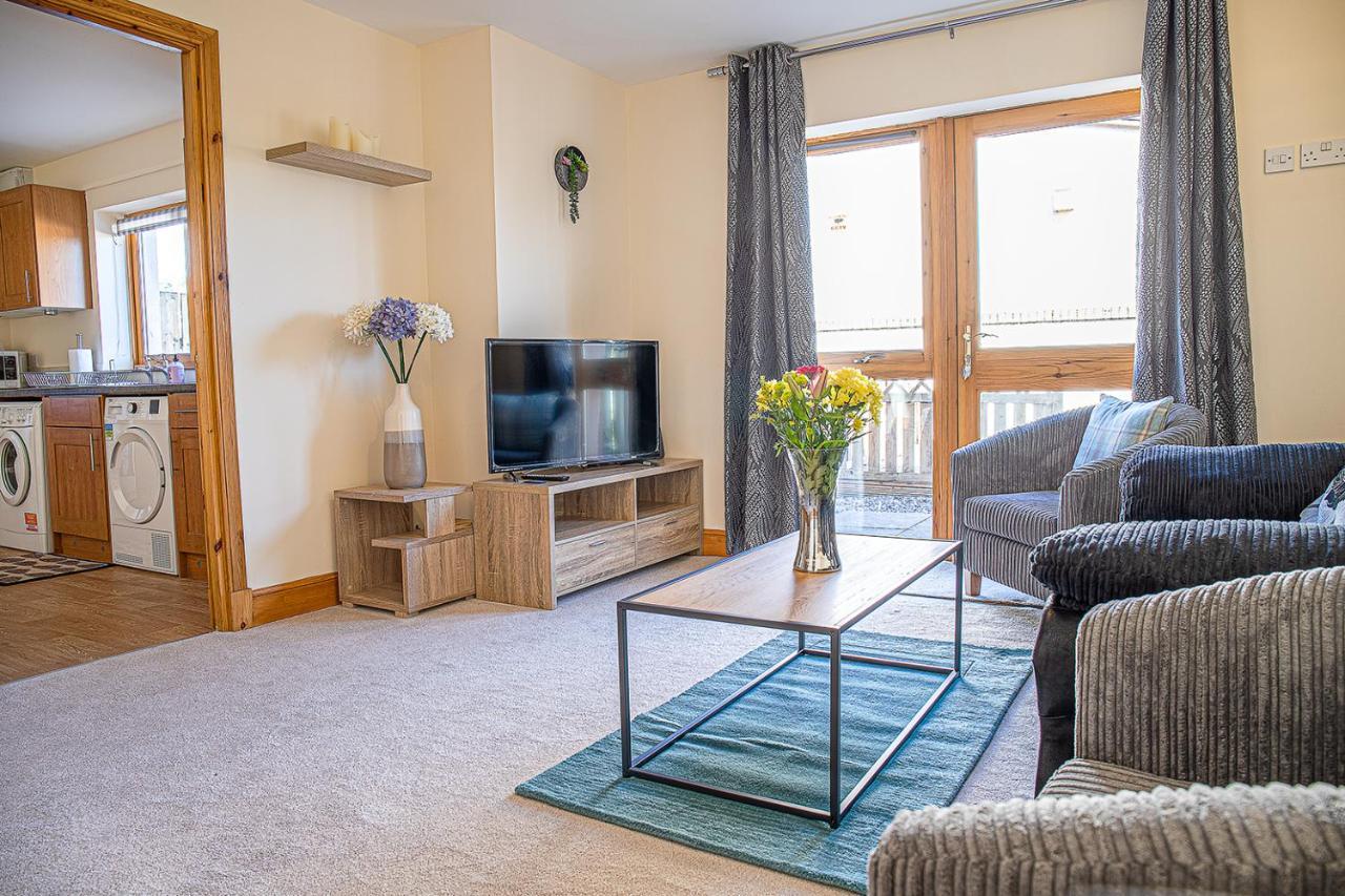 Caledonian 2 Bedroom Free Parking Ίνβερνες Εξωτερικό φωτογραφία