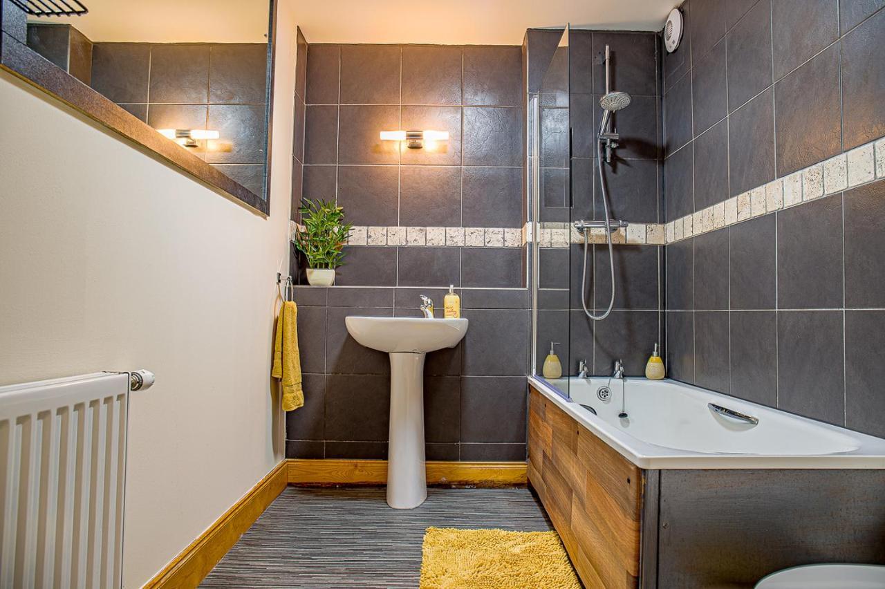 Caledonian 2 Bedroom Free Parking Ίνβερνες Εξωτερικό φωτογραφία